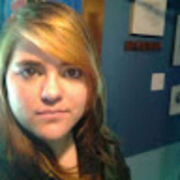 Meet your Posher, Sophia - Picture 1 of 1